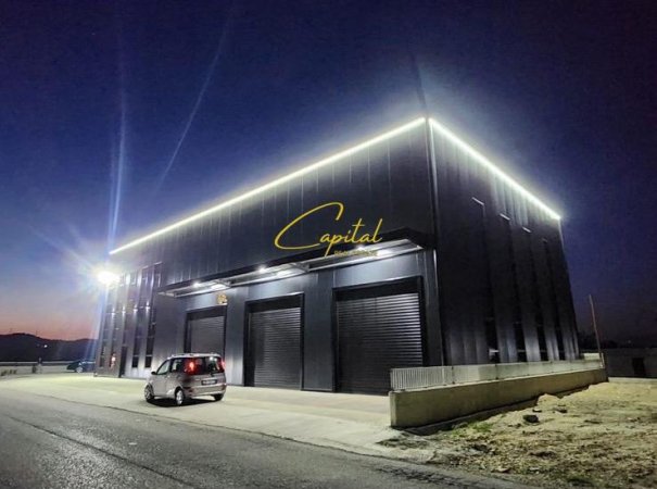 Tirane, jepet me qera magazine Kati 0, 1.000 m² 4.000 € (VORE)