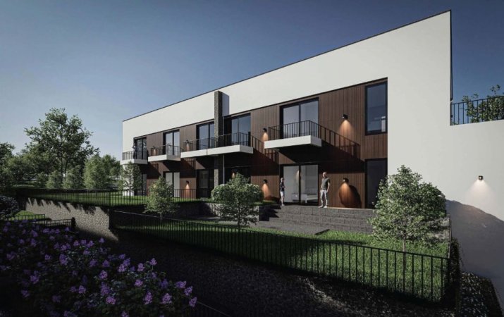 Tirane, shitet apartament 2+1+Ballkon Kati 1, 115 m² (FARKE)