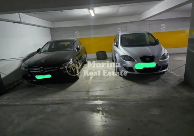 Tirane, shitet garazh | post parkimi Kati -2, 19 m² (Kompleksi Orion)