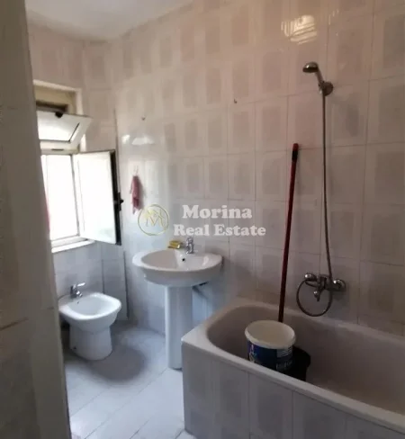 Tirane, jepet me qera apartament 3+1 Kati 6, 126 m² 500 € (Rruga Islam Alla)