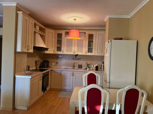 Tirane, jepet me qera apartament 1+1 Kati 9, 74 m² 450 € (YZBERISHT)