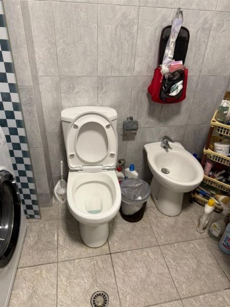 Tirane, jepet me qera apartament 1+1 Kati 9, 74 m² 450 € (YZBERISHT)