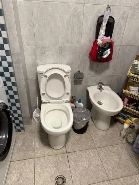 Tirane, jepet me qera apartament 1+1 Kati 9, 74 m² 450 € (YZBERISHT)