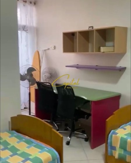 Tirane, jepet me qera apartament 3+1 Kati 8, 130 m² 1.000 € (PAZARI I RI)