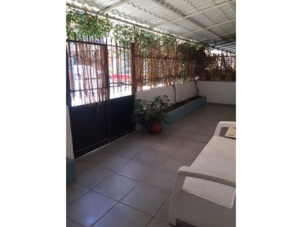 Tirane, shes apartament 2+1 Kati 1, 160 m² 258.000 € (Komuna e Parisit)