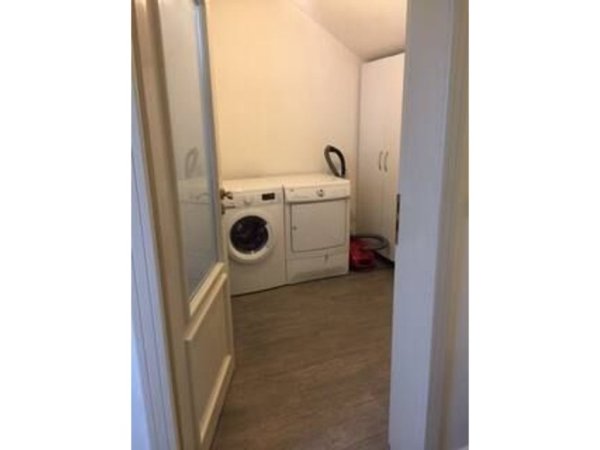 Tirane, shes apartament 2+1 Kati 1, 160 m² 258.000 € (Komuna e Parisit)