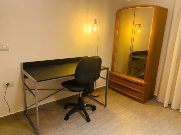 Tirane, shes apartament 2+1 Kati 1, 160 m² 258.000 € (Komuna e Parisit)