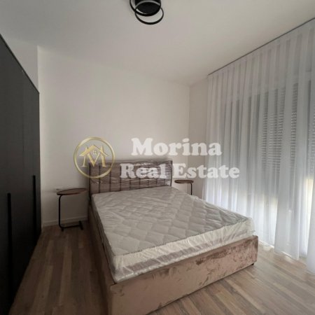 Tirane, jepet me qera apartament 2+1 Kati 10, 150 m² 800 € (Rruga Jordan Misja)