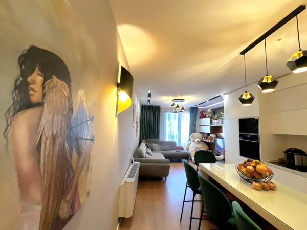 Tirane, shitet apartament 2+1 , 109 m² 259.000 € 