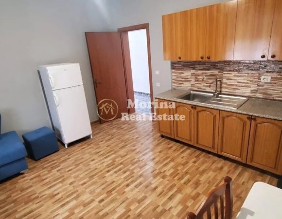 Tirane, jepet me qera shtepi 1+1 Kati 1, 55 m² 370 € (Ali Demi)