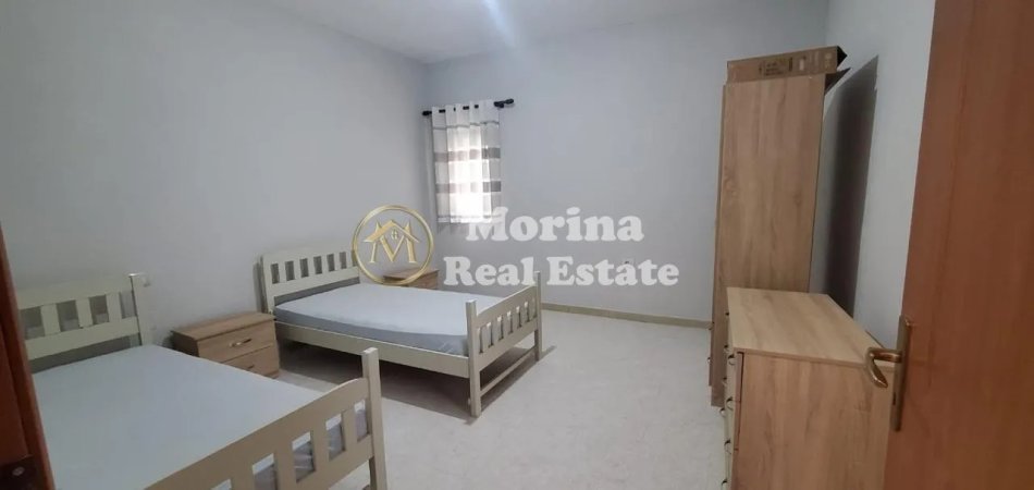 Tirane, jepet me qera shtepi 1+1 Kati 1, 55 m² 370 € (Ali Demi)