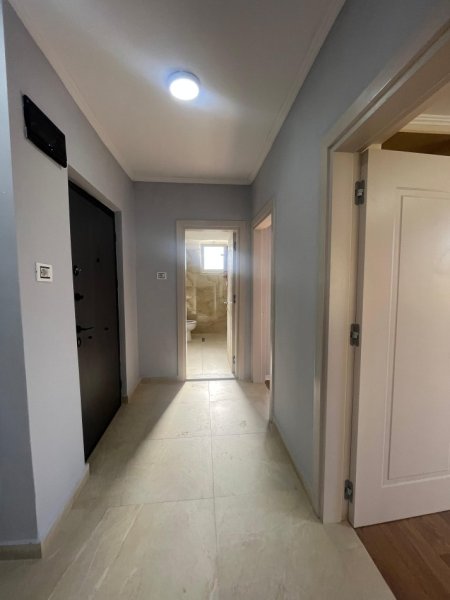 Tirane, shitet apartament 2+1+Ballkon Kati 4, 70 m² 155.000 € (Rruga Asim Vokshi)