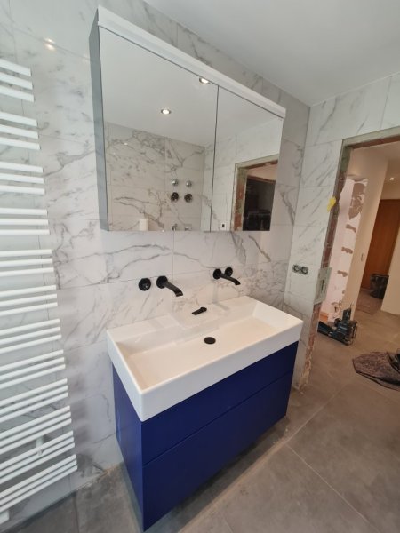 Tirane, ofroj sherbime per apartamente, dyqane, restorante, zyra, Montime - Instalime - Renovim - Riparime