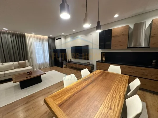 Qera, Apartament 2+1+Post Parkimi, Secret Garden Residence, Tirane 1,700 €