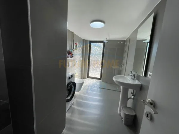 Qera, Duplex 3+1+Post Parkimi, Residenca Kodra E Diellit, Tiranë. 1,470 €