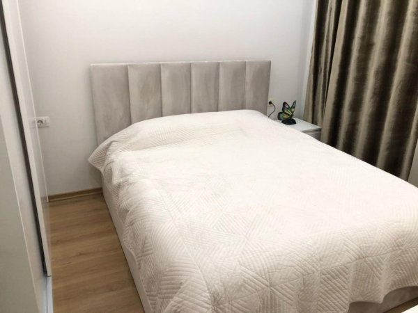 Tirane, jepet me qera apartament 1+1+Ballkon Kati 3, 60 m² 550 € (Ali demi)