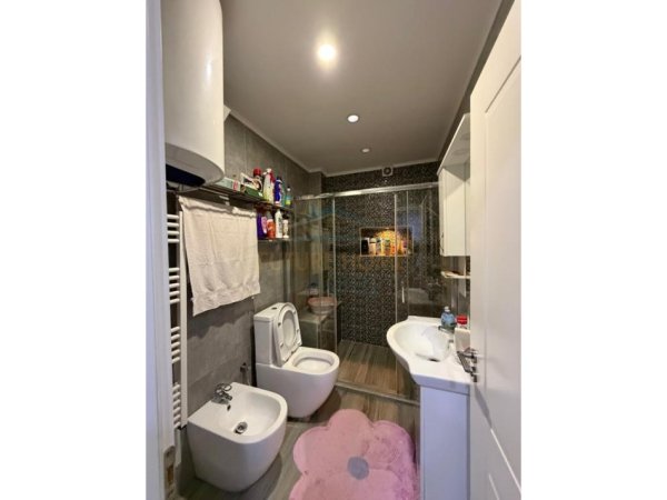 Tirane, shitet apartament 2+1+Aneks+Ballkon Kati 1, 79 m² 160.000 € (ALI DEMI)
