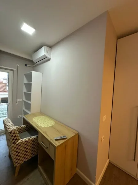Tirane, shitet apartament 2+1+Ballkon Kati 2, 147 m² 250.000 € (Kodra e Diellit 1)