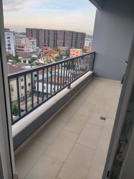 Tirane, jepet me qera apartament 1+1+Ballkon Kati 6, 60 m², 45 000 Leke(Ruga 5 Maji)