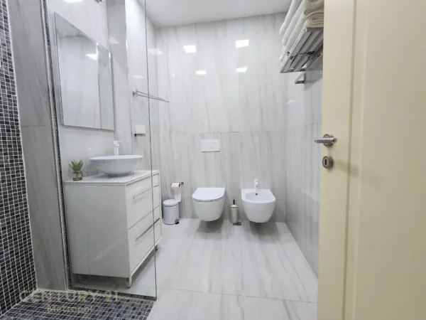 Tirane, shes apartament 2+1+Aneks+Ballkon Kati 7, 110 m² 380.000 € 