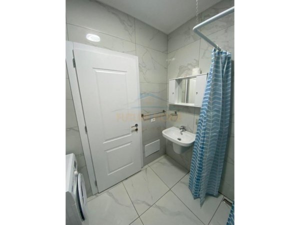 Tirane, shitet apartament 1+1+Ballkon Kati 7, 72 m² 110.000 € 