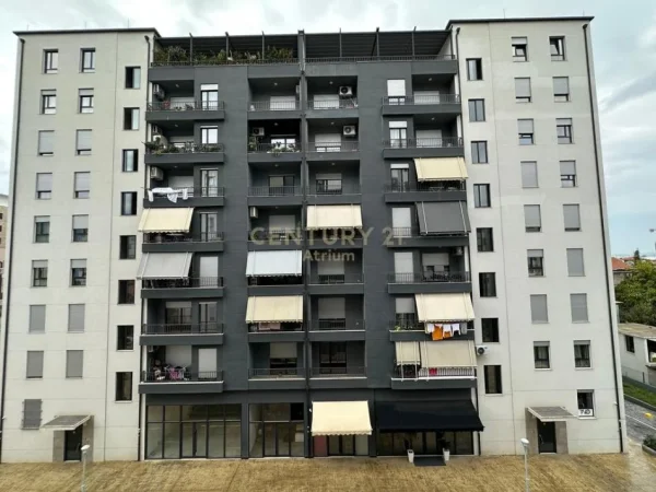 Tirane, shes apartament 2+1+Aneks+Ballkon Kati 4, 101 m² 190.000 € 