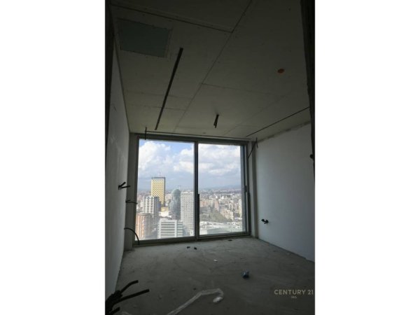 Tirane, shes apartament 3+1+Aneks+Ballkon , 237 m² 975.000 € (Downtown)