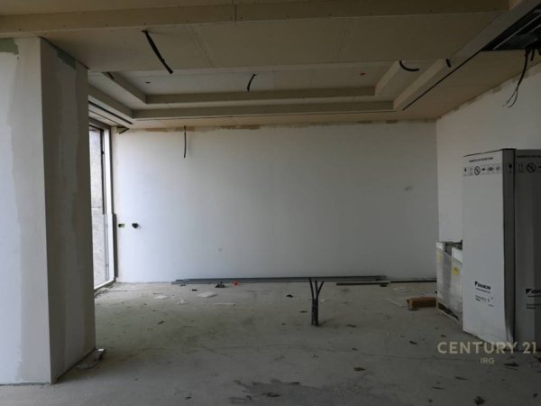 Tirane, shes apartament 3+1+Aneks+Ballkon , 237 m² 975.000 € (Downtown)