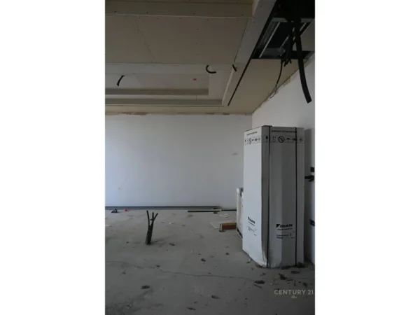 Tirane, shes apartament 3+1+Aneks+Ballkon , 237 m² 975.000 € (Downtown)