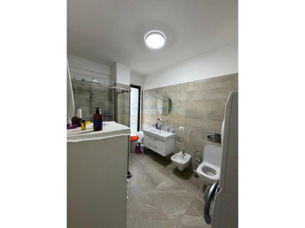 Tirane, shitet apartament 3+1 Kati 6, 180 m² 850.000 € 