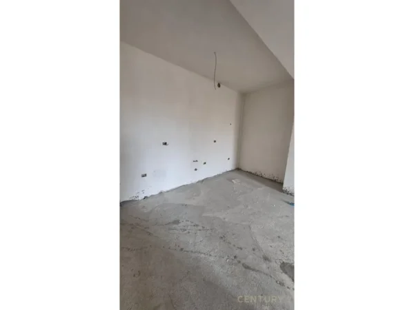 Tirane, shes apartament 1+1+Aneks+Ballkon Kati 4, 72 m² 228.800 € (Rezidenca Skanderbeg)