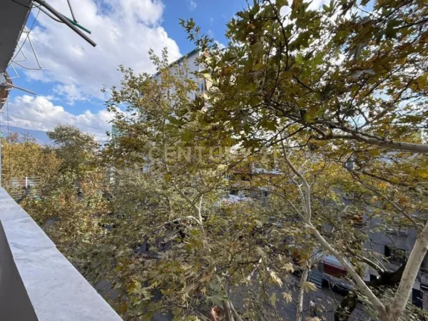 Tirane, shes apartament 2+1+Aneks+Ballkon Kati 4, 101 m² 285.000 € 