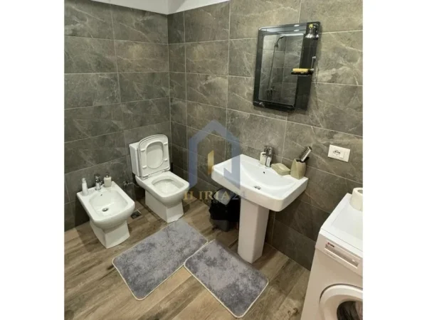 Tirane, shitet apartament 1+1 Kati 0, 51 m² 125.000 € (Mine Peza)