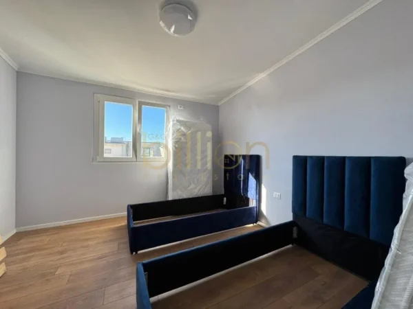 Tirane, shitet 2+1+Ballkon , 85 m² 128.000 € (Durres)