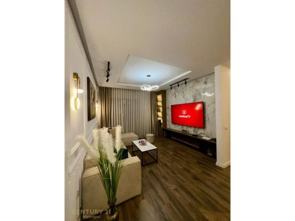 Tirane, shes apartament 2+1+Aneks+Ballkon Kati 3, 123 m² 250.000 € (OASIS RESIDENCE)