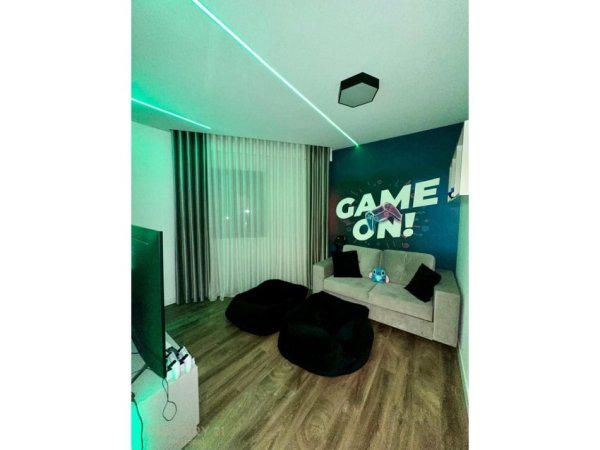 Tirane, shes apartament 2+1+Aneks+Ballkon Kati 3, 123 m² 250.000 € (OASIS RESIDENCE)