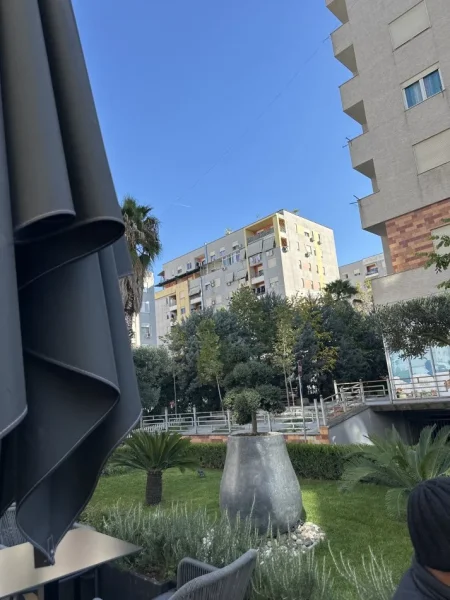 Tirane, shitet apartament 2+1+Aneks+Ballkon Kati 8, 101 m² 140.000 € (Bulevardi kashar)