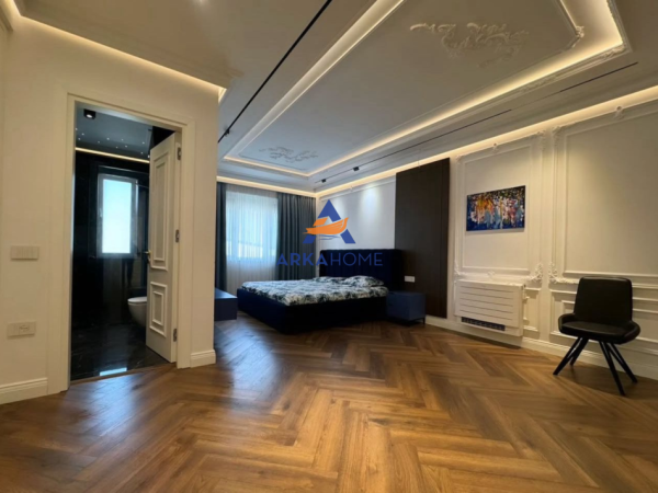 Tirane, shitet apartament+verande | Penthouse 4+1+Ballkon Kati 6, 257 m² 649.000 € 