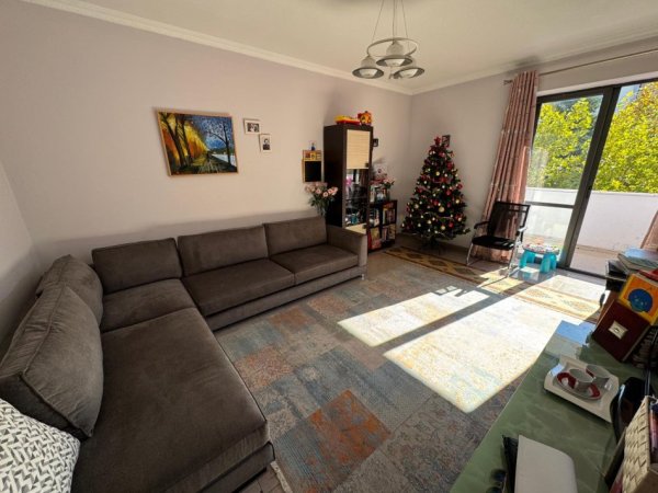 Tirane, jepet me qera apartament 1+1 Kati 3, 65 m² 450 € (Don Bosko)