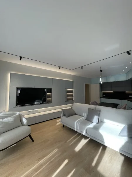 Tirane, jepet me qera apartament 2+1+Ballkon Kati 2, 120 m² 1.500 € (Liqeni i Thate)