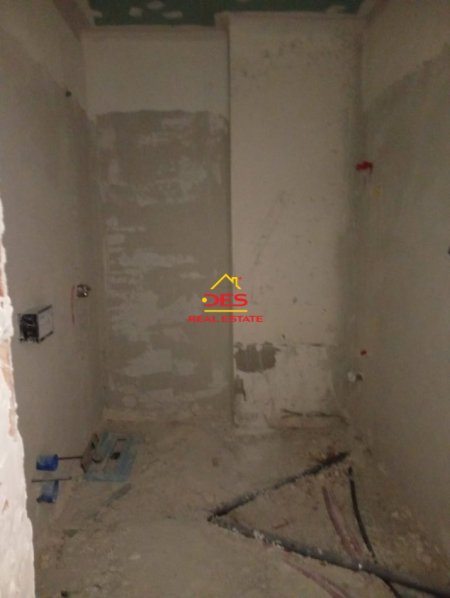 Vlore, shitet apartament 1+1+Ballkon Kati 2, 63 m² (Rruga Fiqirete Musta)