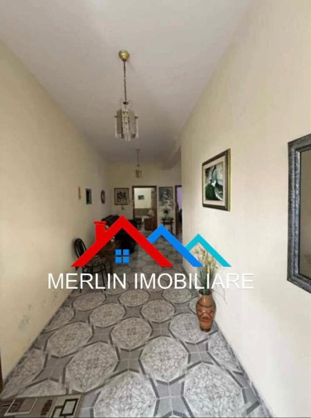 Durres, shitet Vile 3+1+Ballkon Kati 3, 400 m² 240.000 € (SPITALLE,DURRES)