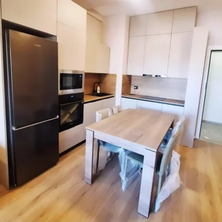 Tirane, shitet apartament 1+1 , 60 m² 145.000 € (kompleksi kontakt)