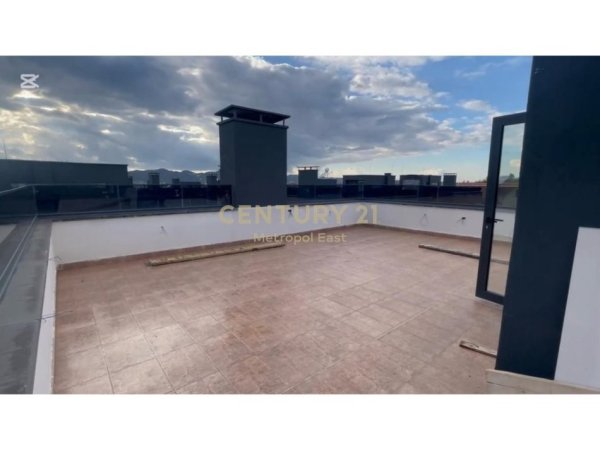 Tirane, shes Vile 3 Katshe Kati 3, 313 m² 550.000 € 