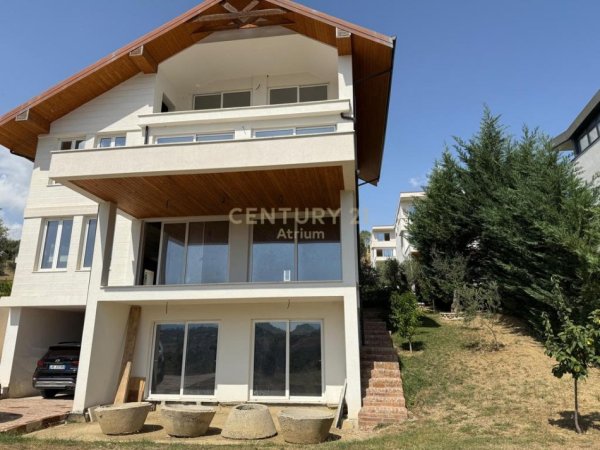 Tirane, shes Vile 3 Katshe , 527 m² 850.000 € (Barkea)