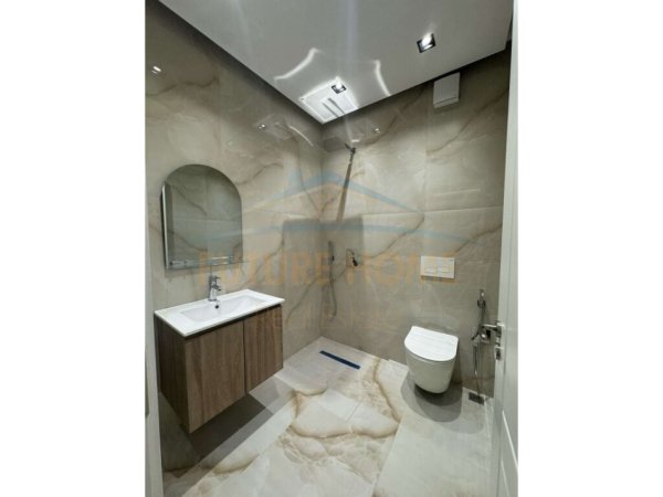 Qera, Apartament 2+1+2, Kopshti Botanik. 550 €