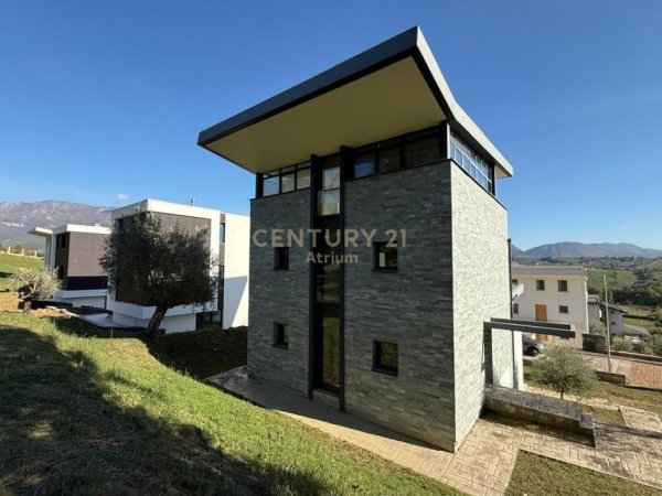 Tirane, shes Vile 3 Katshe Kati 3, 439 m² 850.000 € (BarKea)