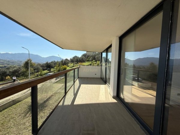 Tirane, shes Vile 3 Katshe Kati 3, 439 m² 850.000 € (BarKea)