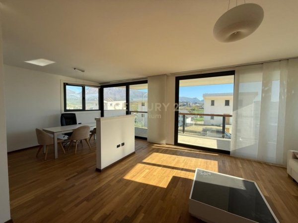 Tirane, shes Vile 3 Katshe Kati 3, 439 m² 850.000 € (BarKea)