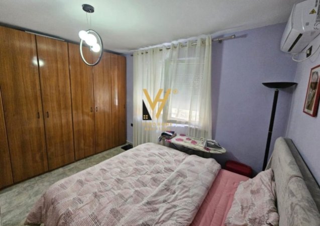 Tirane, jepet me qera apartament 1+1+Ballkon Kati 2, 60 m² 500 € (BRRYLI)